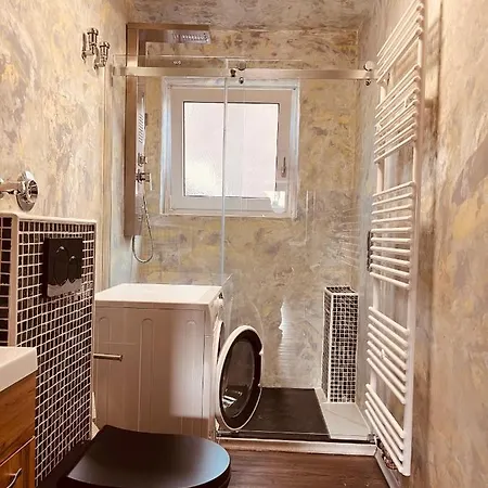 Apartament Vivi *
