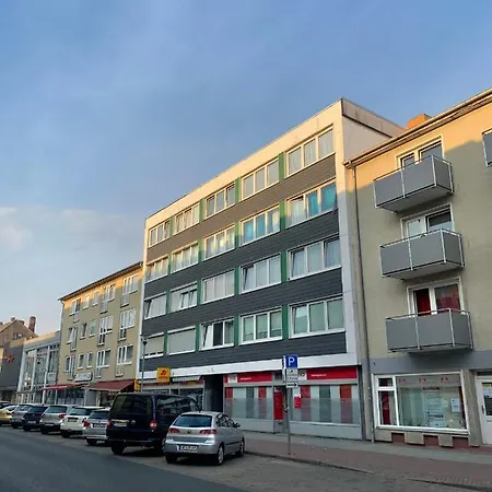 Vivi Wolfenbüttel